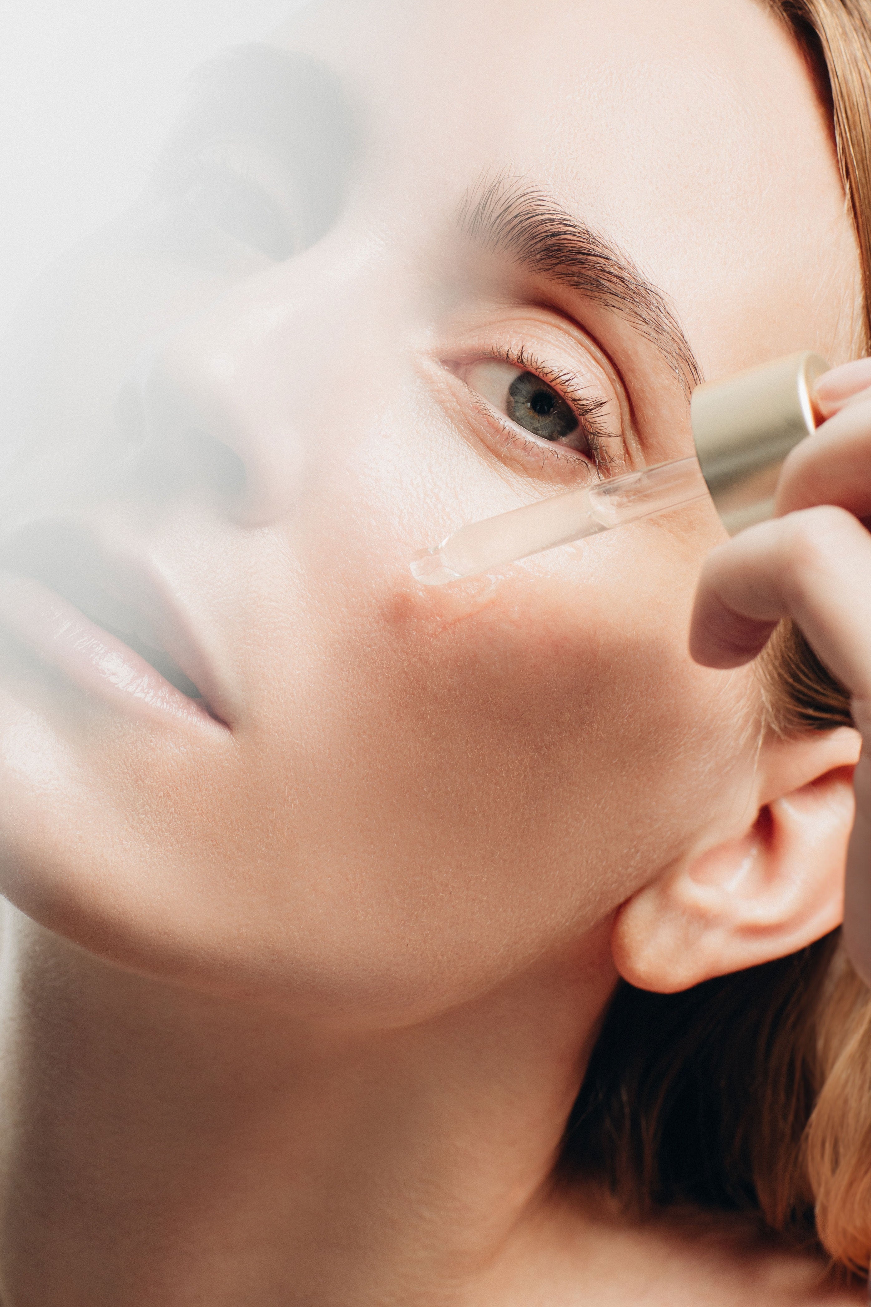 Wahre Schönheit beginnt in der Tiefe – Meine Verbindung zu Pharmos Natur und holistischer Hautpflege