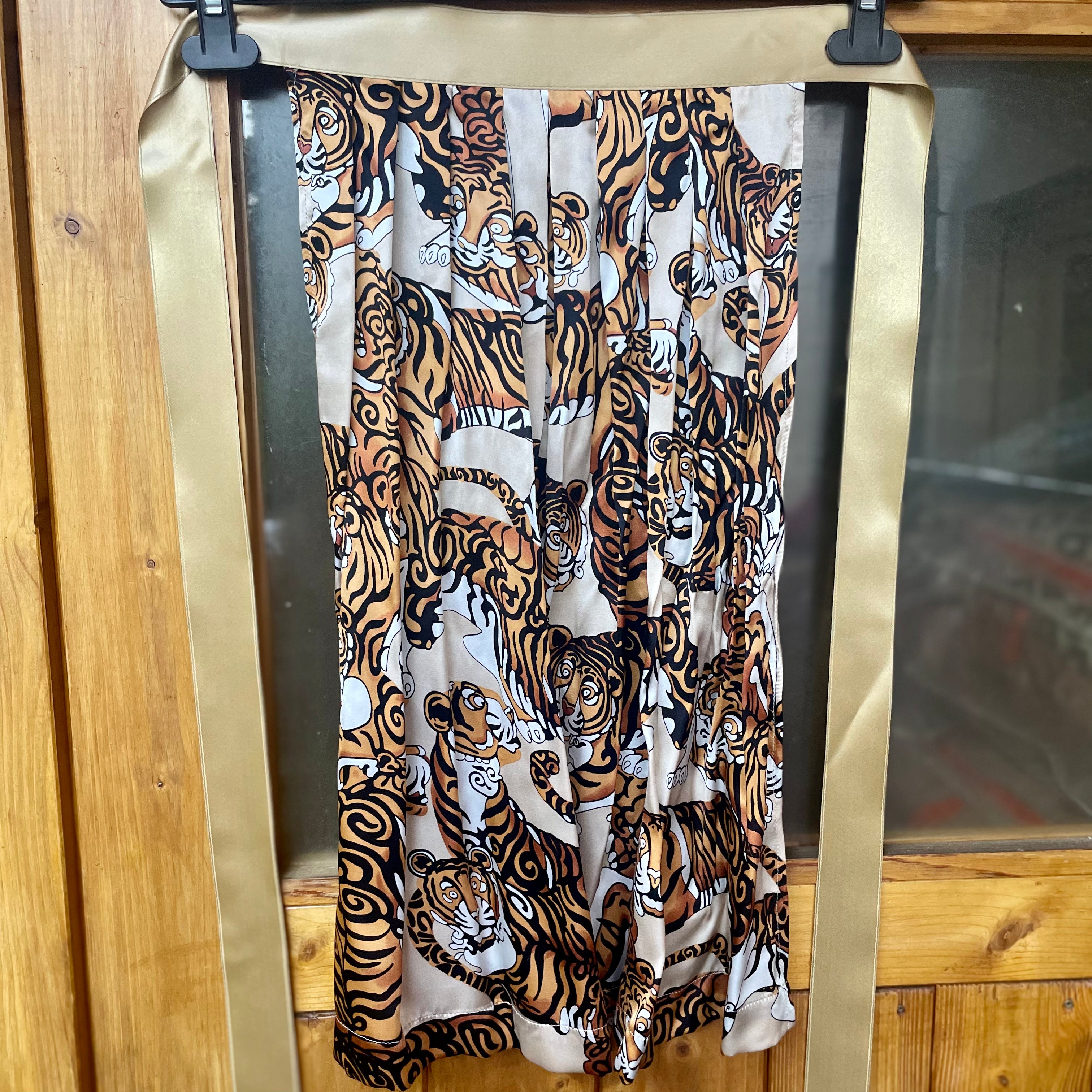 ENA Trachten Schürze Tiger