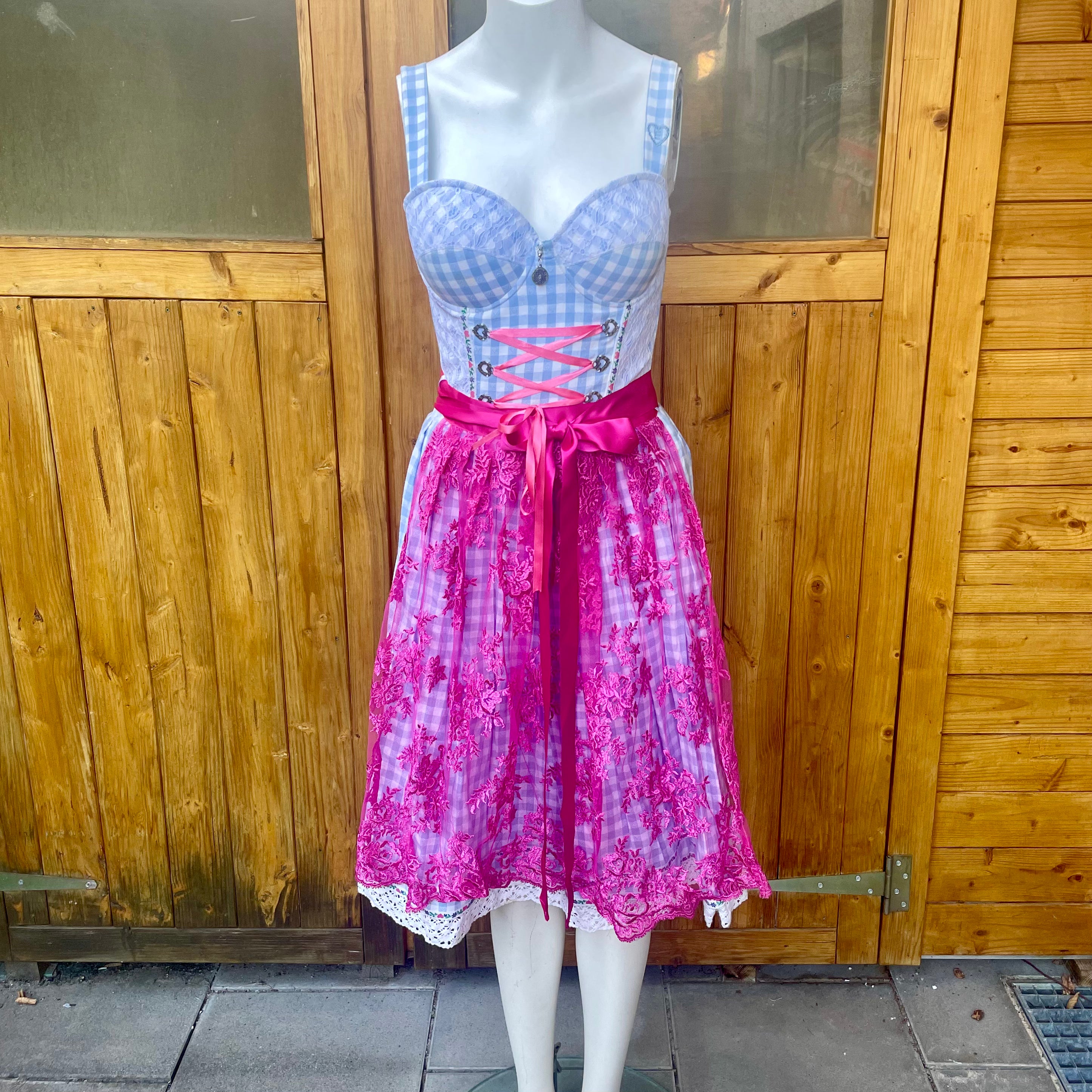 ENA Trachten Dirndl (Muster Karo Blau) Einzelstück!
