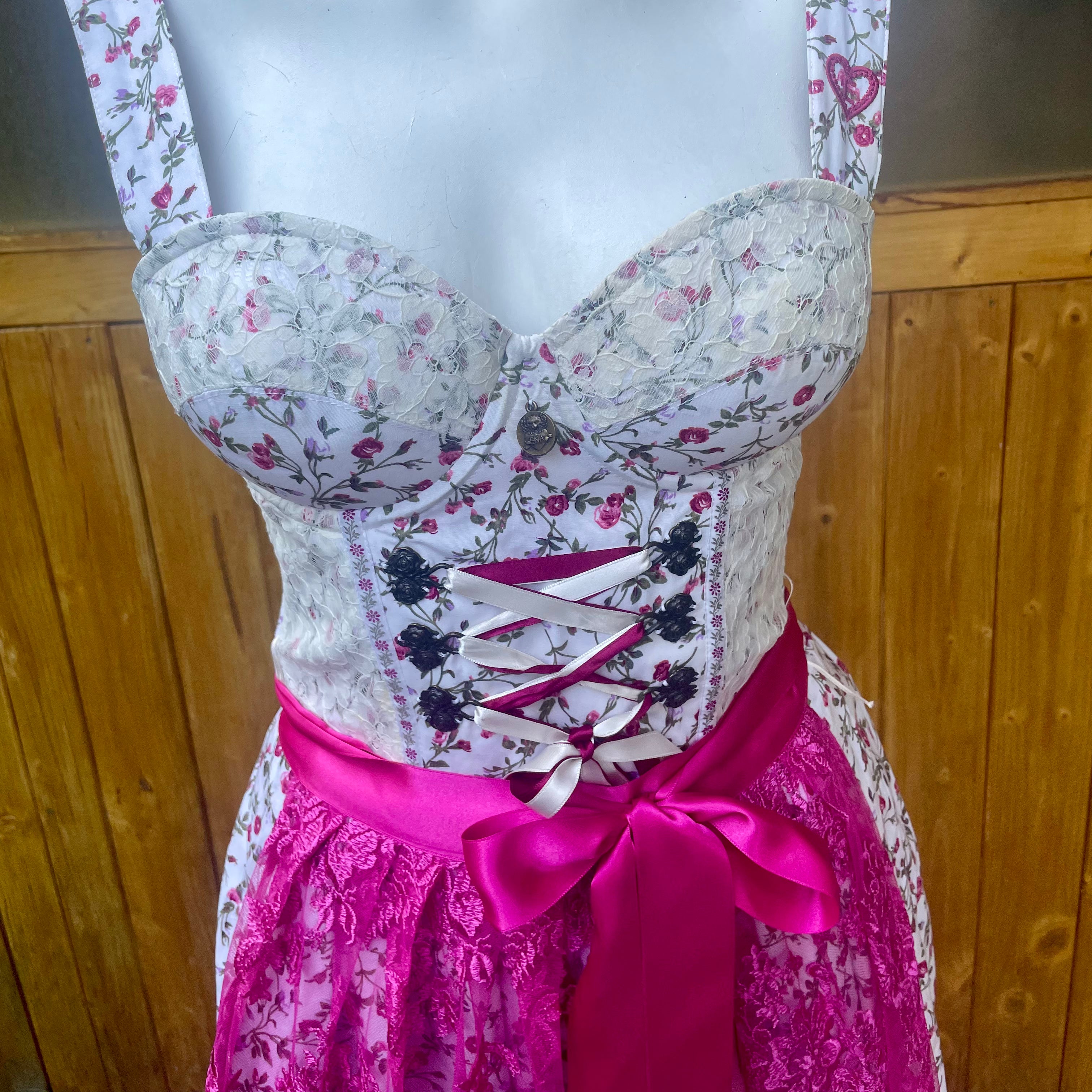 ENA Trachten Dirndl (Muster Blümchen 3) Einzelstück!