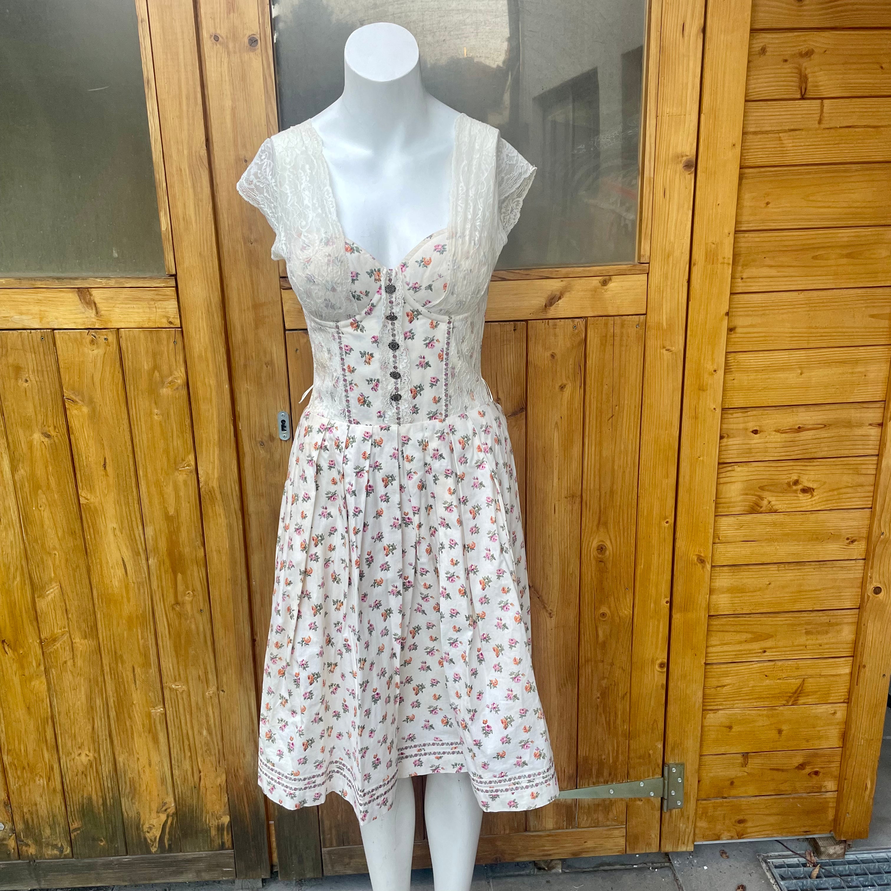 ENA Trachten Dirndl (Muster Blümchen 3 Schulter) Einzelstück!