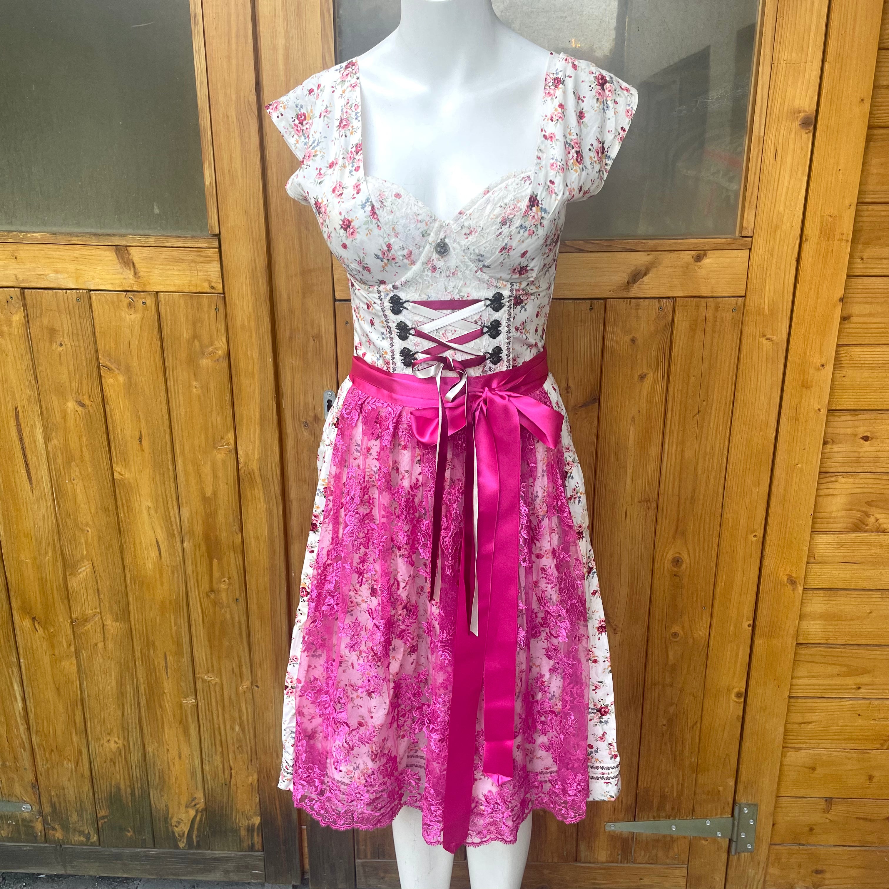 ENA Trachten Dirndl (Muster Blümchen 1 Schulter) Einzelstück!