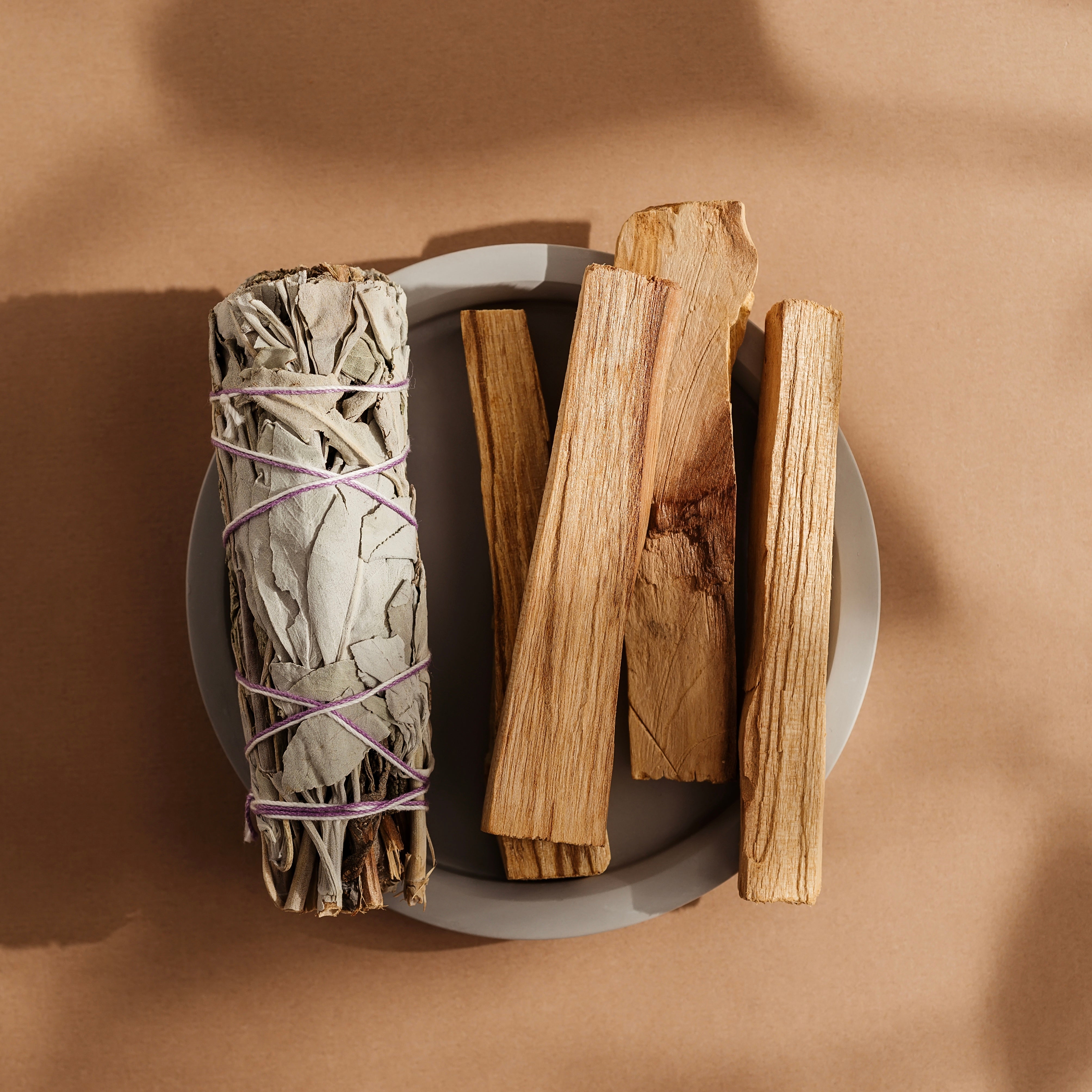 Salbei smudge, räuchern, Ritual, Salbei, cosmic child, ritual, reining, positive energie, Reinigung, Yoga, Palo Santo, Heiliges Holz