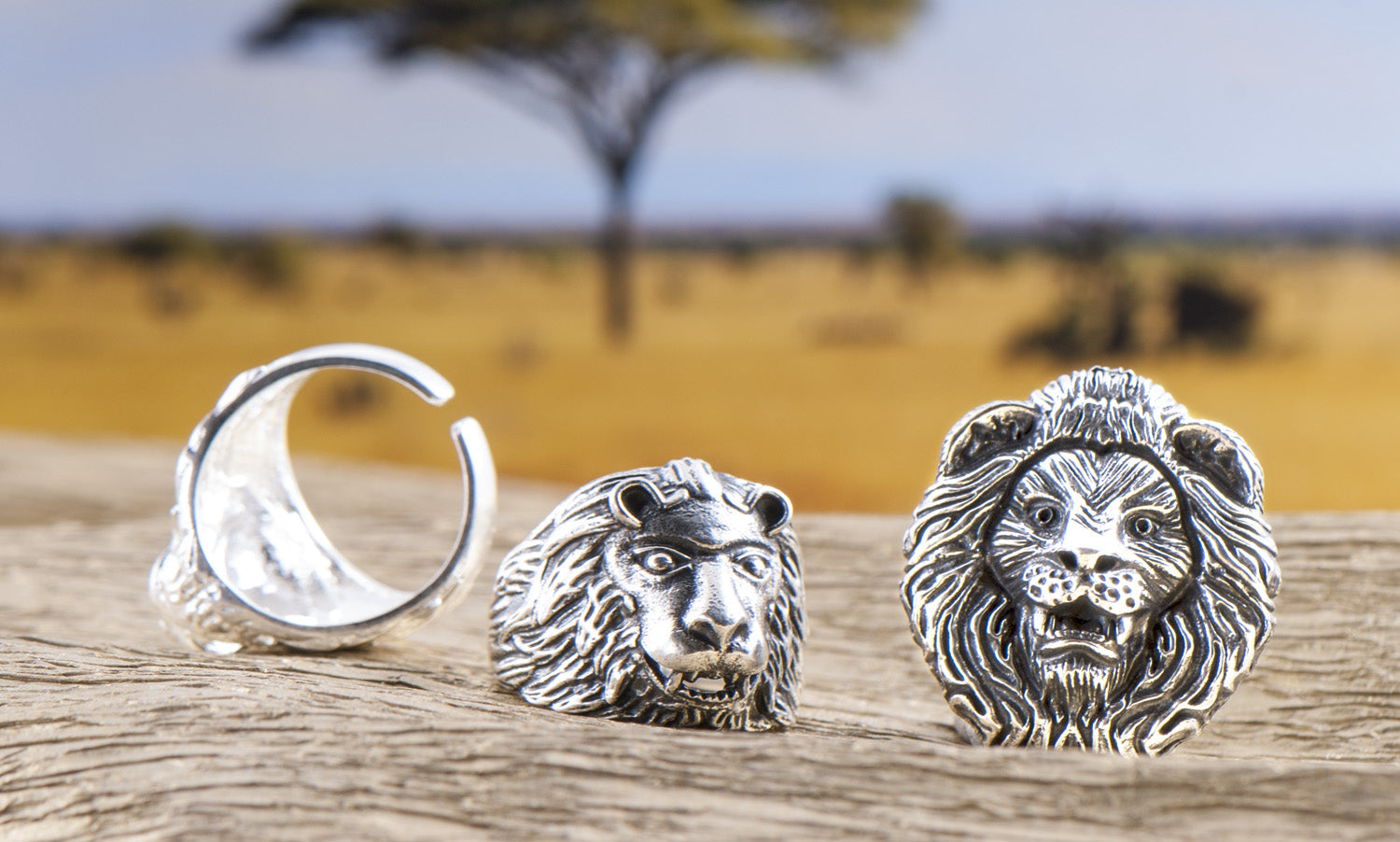 Cosmic_Child_by_Verena_Ofarim_Schmuck_Ring_Löwe_Silberfarbig